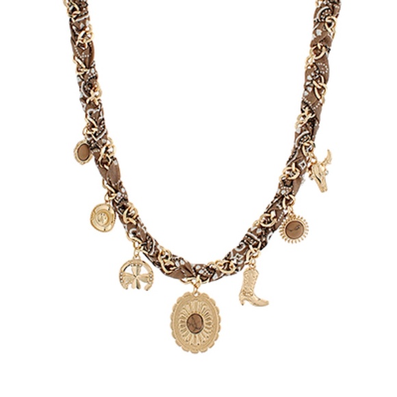 Western Charm Scarf Necklace - Picture 2 of 4